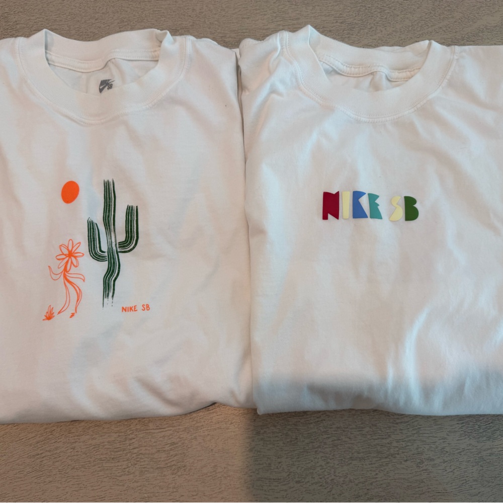 Nike SB Men’s Graphic Tee Bundle (2) LARGE